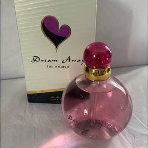 😊Perfume Sandora fragrances                     Dream Away for women